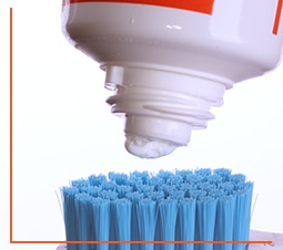 Enamel fluoride uptake from dentifrices